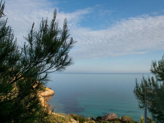 Location: <span>Spain</span>