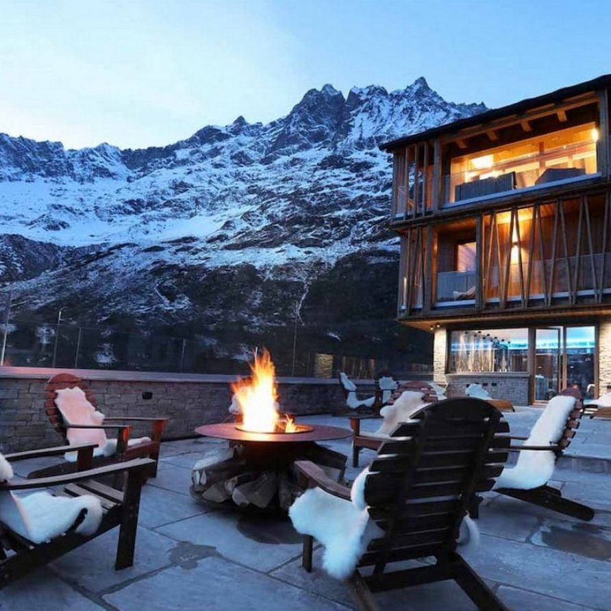 5BDR Luxurious contemporary mountain home